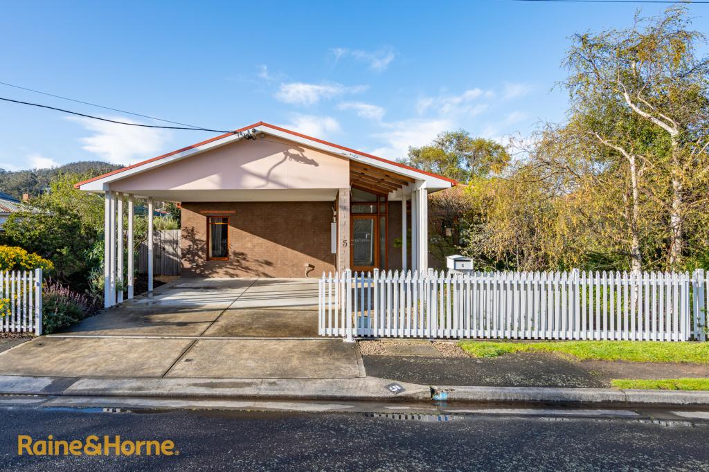 5 Rollins Ave, Kingston Beach, TAS 7050