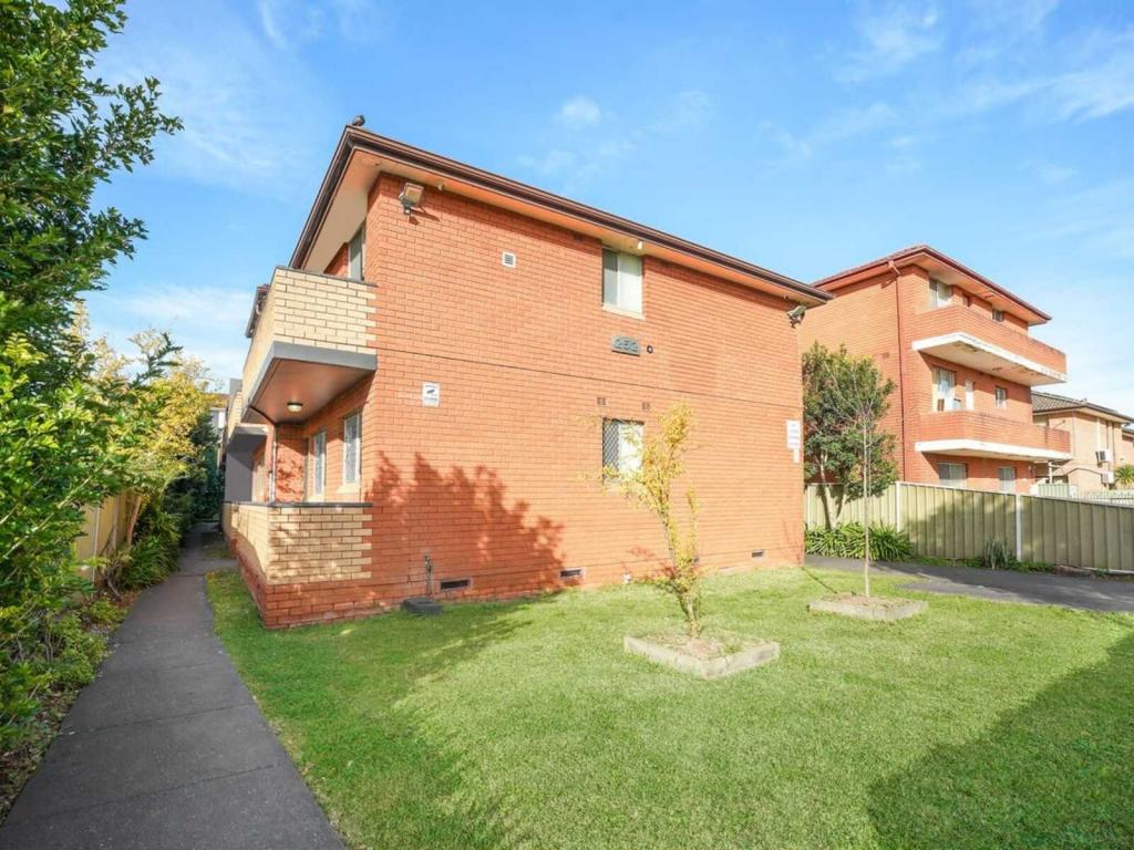 3/252 River Ave, Carramar, NSW 2163