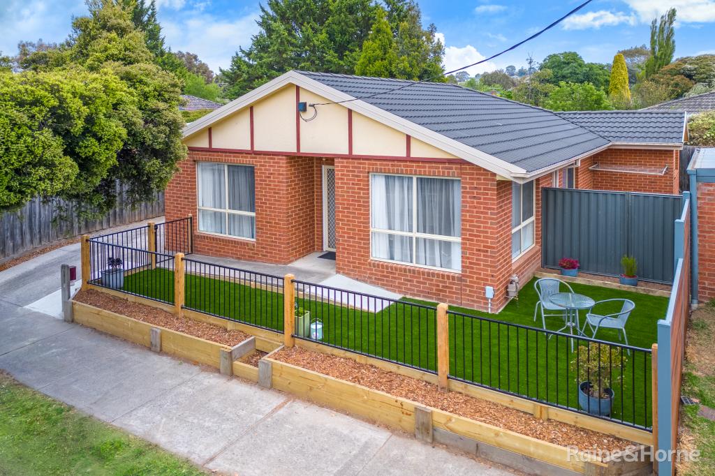 25 Lindsay Ave, Sunbury, VIC 3429