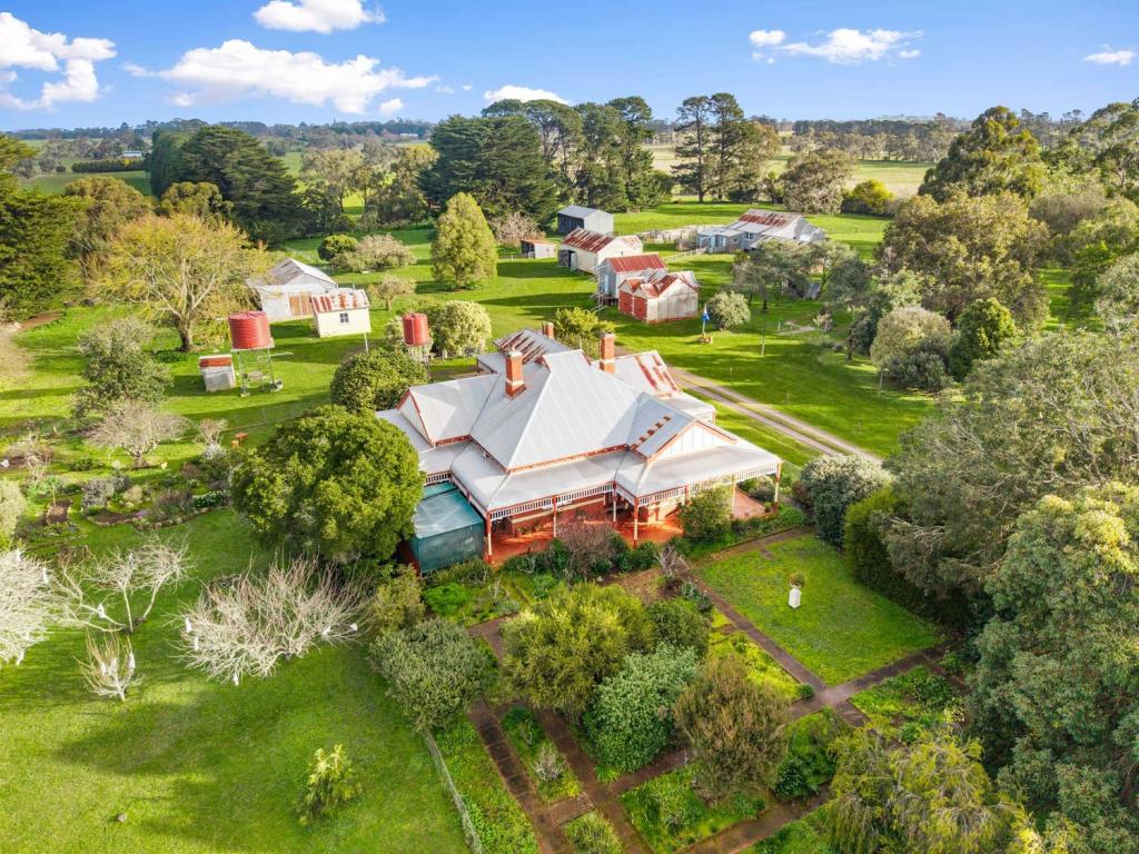 440 Hamilton Chatsworth Rd, Hamilton, VIC 3300