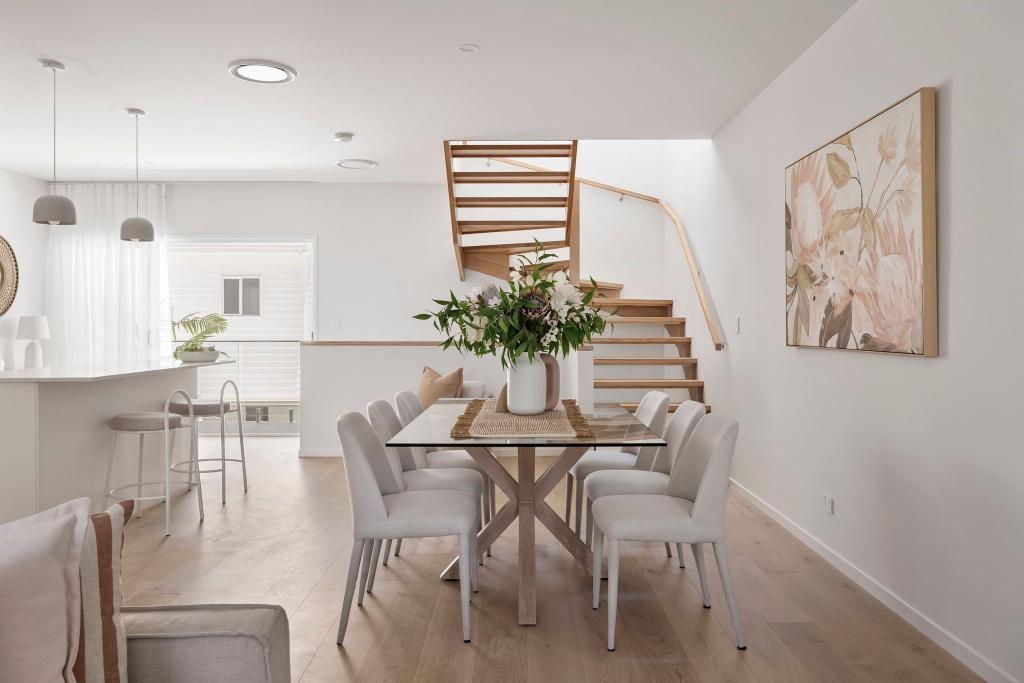 4/27 UNIVERSITY RD, MITCHELTON, QLD 4053