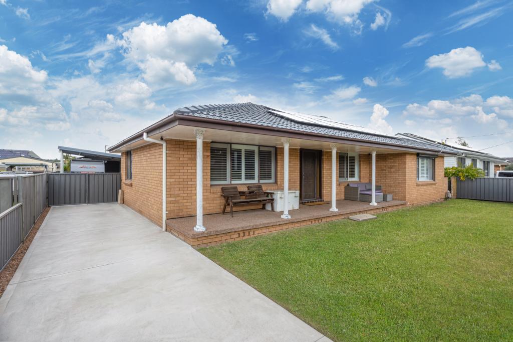 4 Tenth St, Weston, NSW 2326