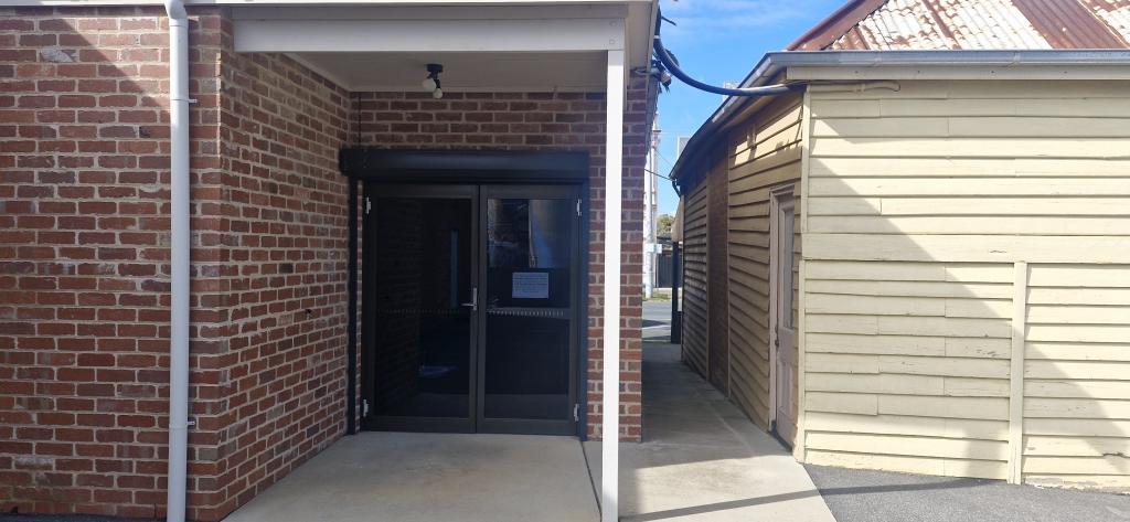 40-44 Moore St, Rochester, VIC 3561