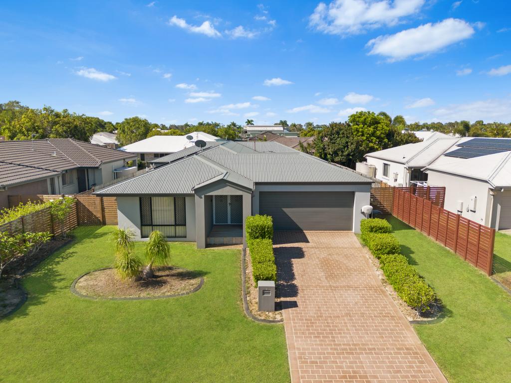 6 Captain Cook St, Urraween, QLD 4655