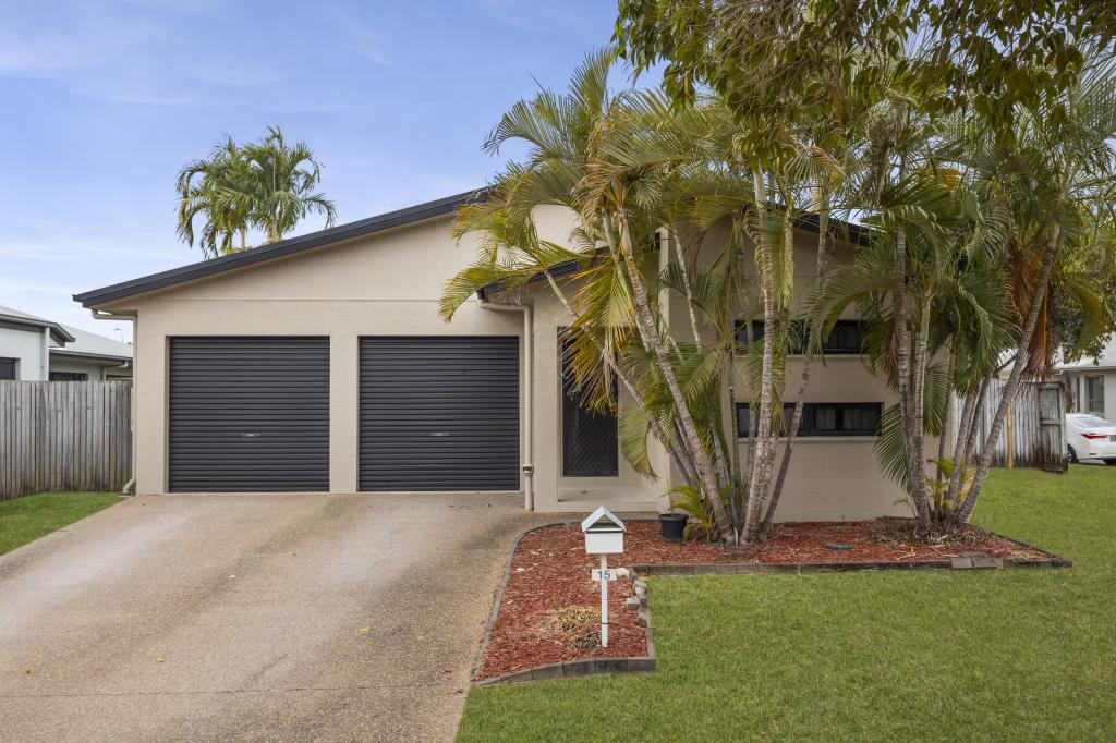 15 YARRA CRES, KELSO, QLD 4815