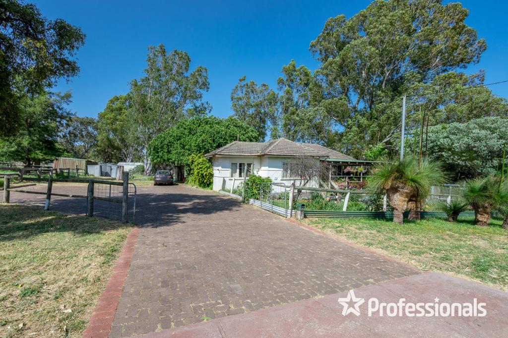 7 Mitchell St, Wungong, WA 6112