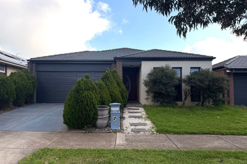 10 Harper Cres, Cranbourne West, VIC 3977