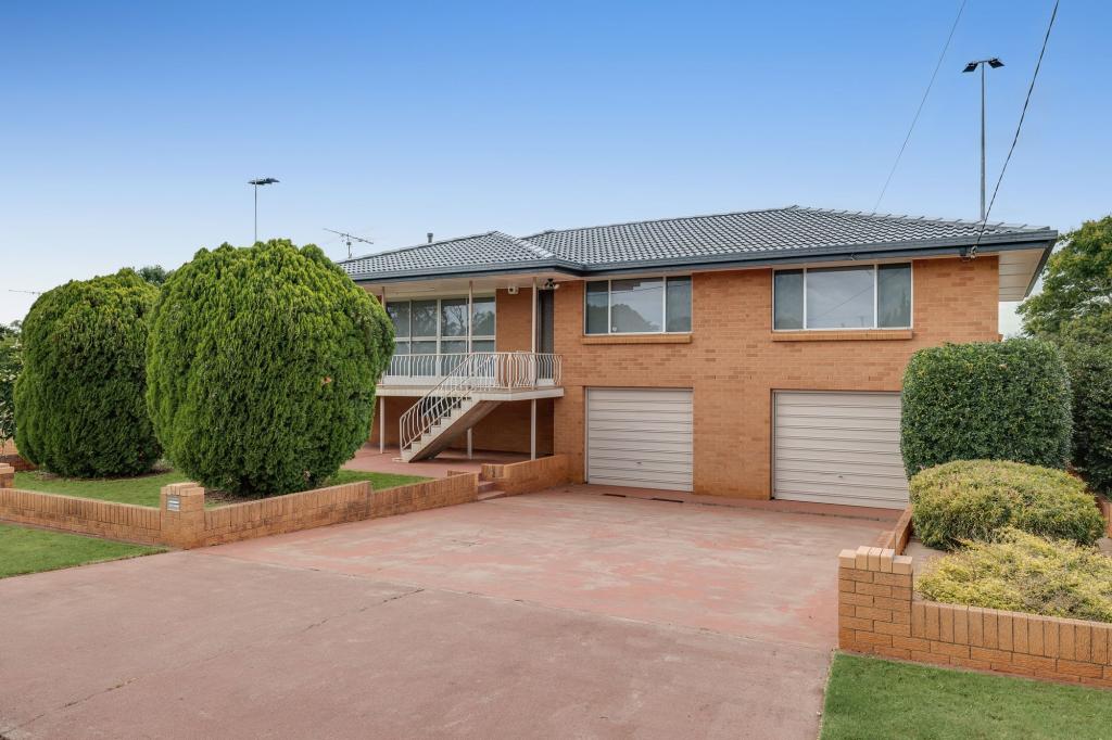 10 Hopps St, Wilsonton, QLD 4350