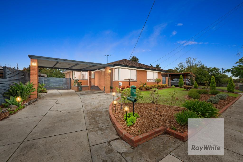 12 LEDBURY CRES, BUNDOORA, VIC 3083