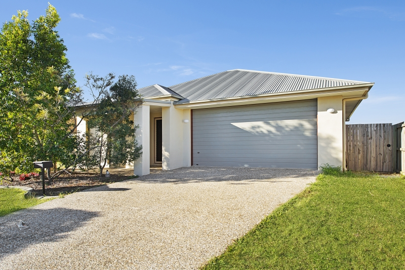 42 Astley Pde, North Lakes, QLD 4509