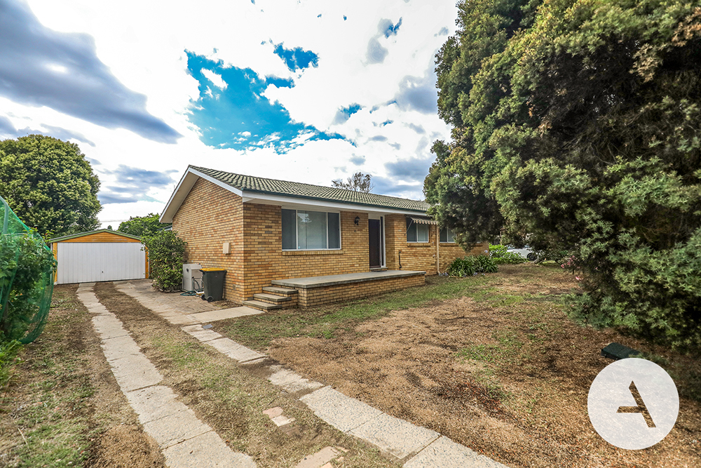 4 Mackinolty St, Scullin, ACT 2614