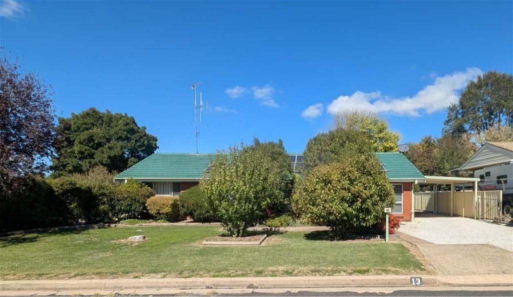 13 Somers Pl, Blayney, NSW 2799
