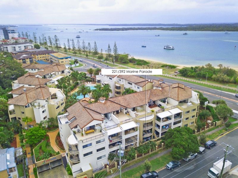 221/392 MARINE PDE, LABRADOR, QLD 4215