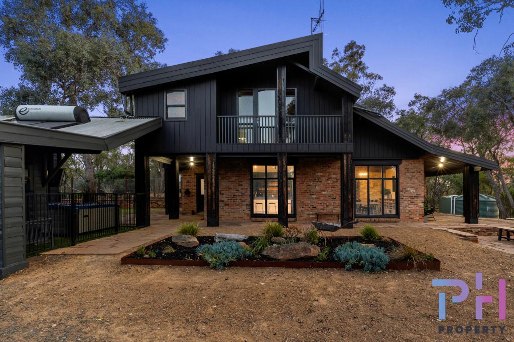 105 James Cook Dr, Emu Creek, VIC 3551