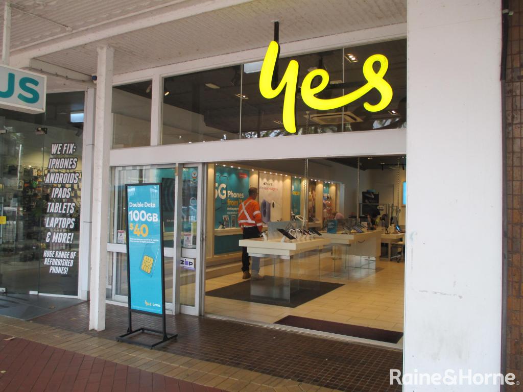 370-372 PEEL ST, TAMWORTH, NSW 2340