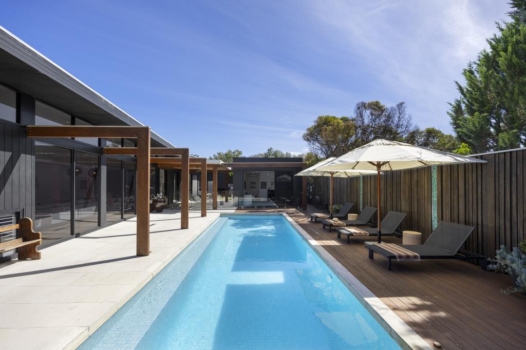 4 Pearse Rd, Blairgowrie, VIC 3942