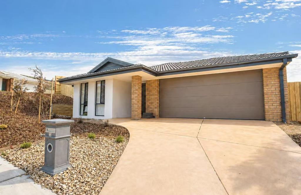 71 Wedmore Cres, Sunbury, VIC 3429