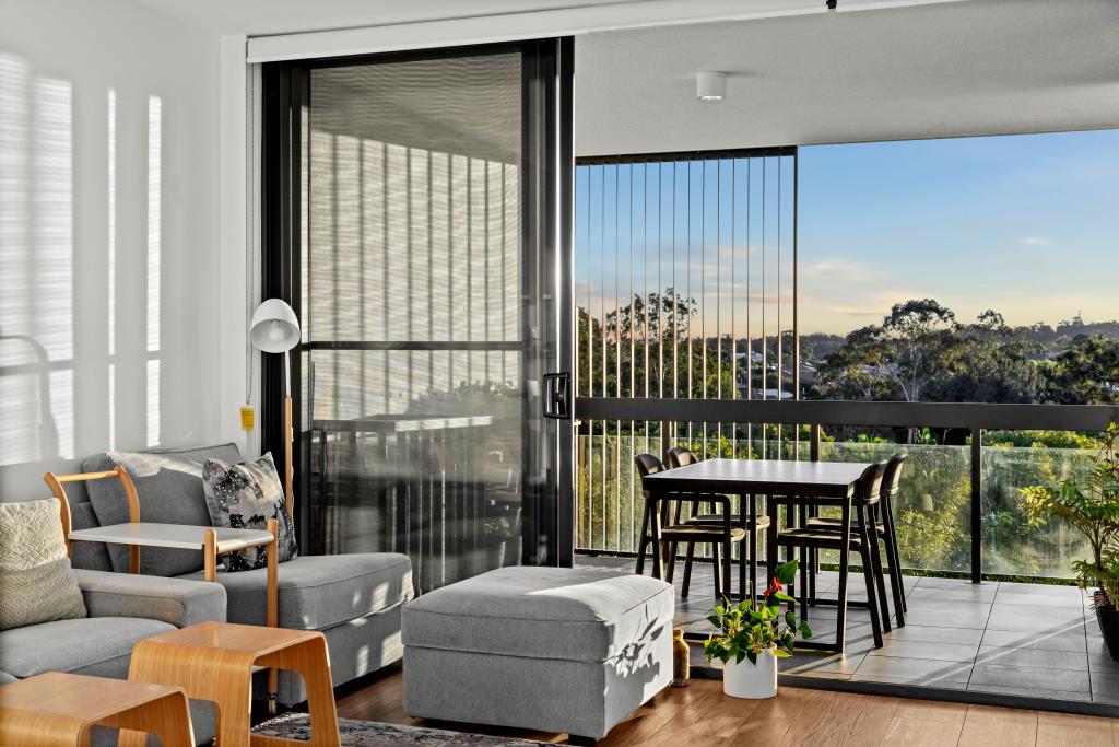 405/10 Curwen Tce, Chermside, QLD 4032