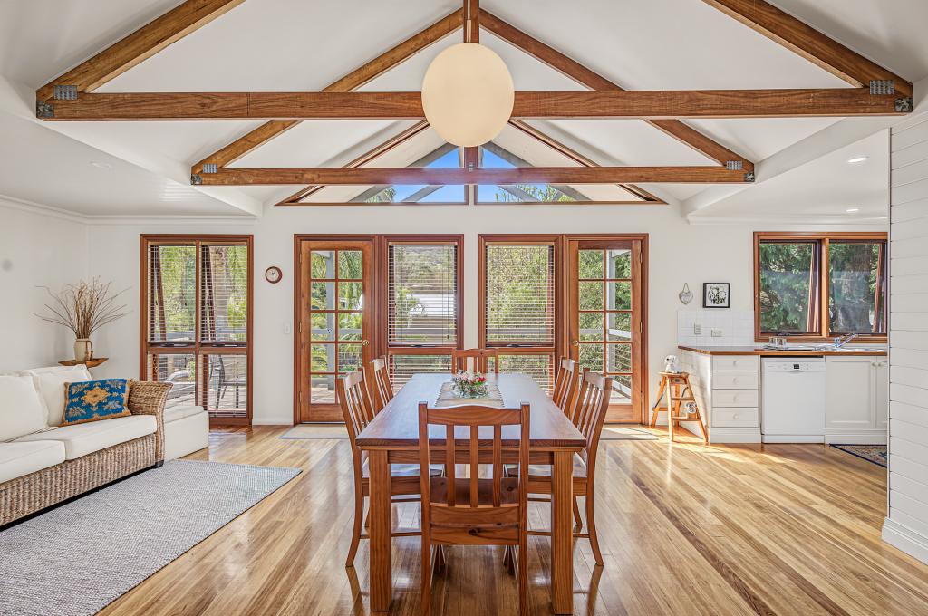 11 Stanley St, Killcare, NSW 2257
