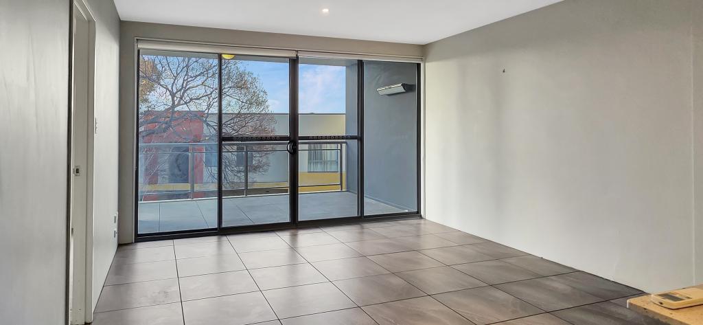 6d/17 Uriarra Rd, Queanbeyan, NSW 2620