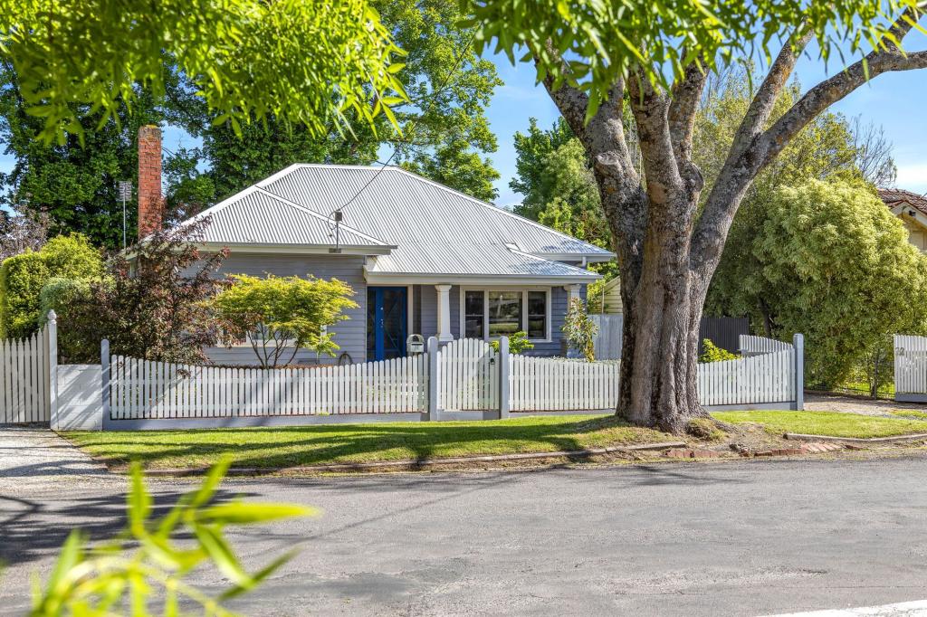 22 Begg St, Kyneton, VIC 3444