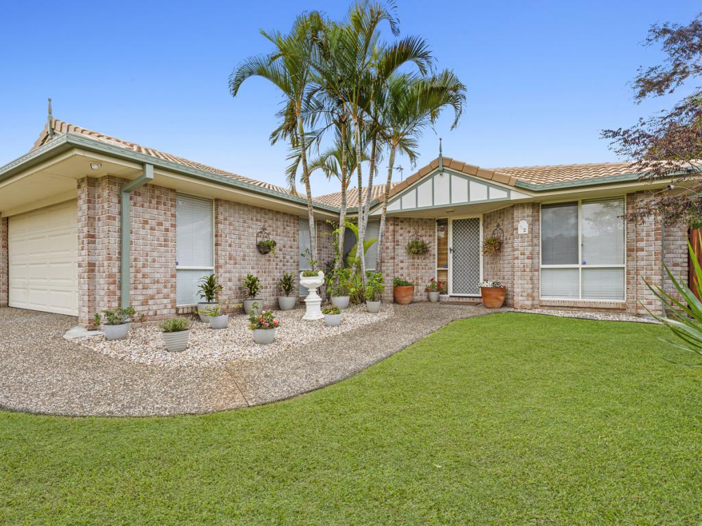 32 Penrhyn St, Pacific Pines, QLD 4211