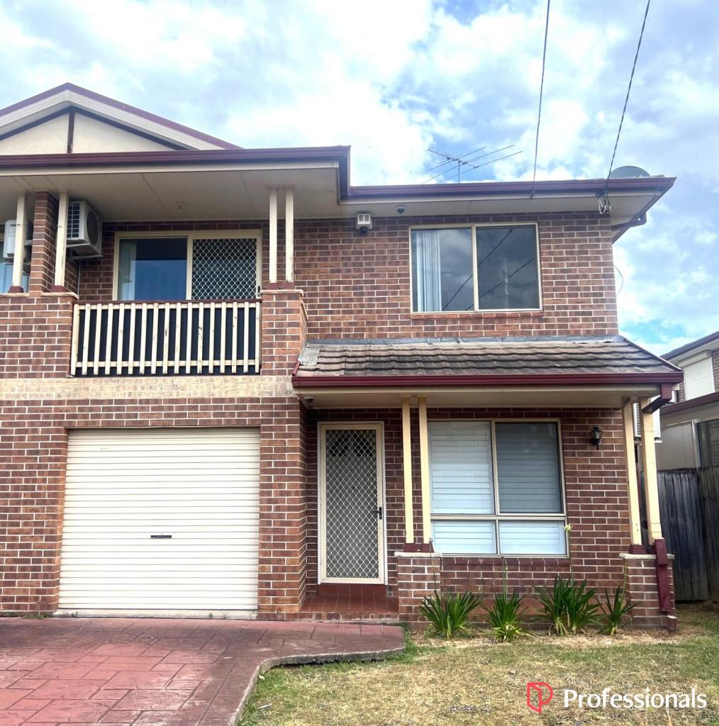 2/120 Memorial Ave, Liverpool, NSW 2170