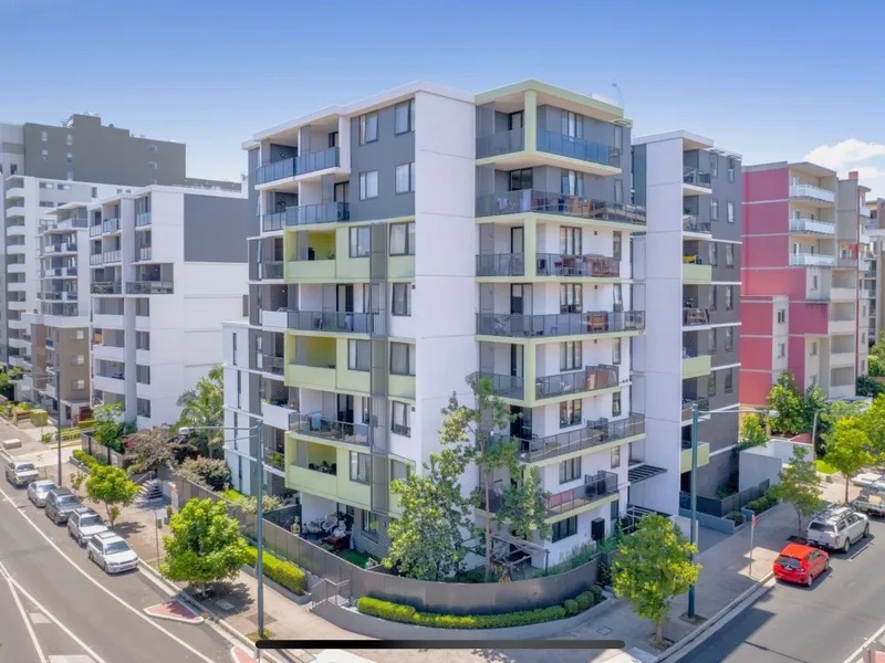 73/6-8 George St, Warwick Farm, NSW 2170