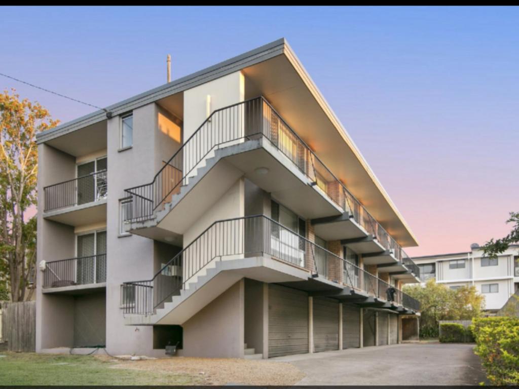 4/7 Durack St, Moorooka, QLD 4105