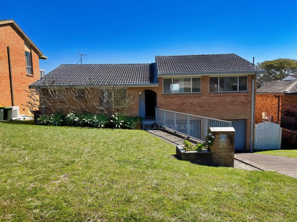 25 Corrie Pde, Corlette, NSW 2315