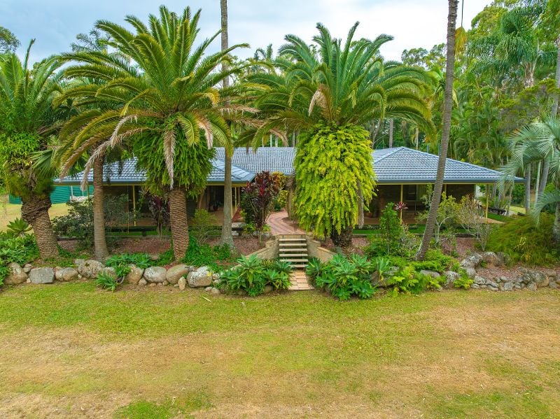 5 Thompson Rd, Dakabin, QLD 4503