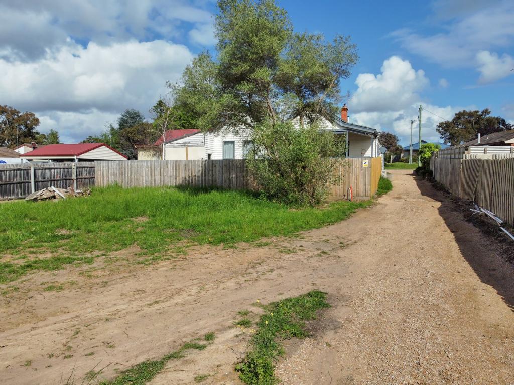 Lot 2/103 Day St, Bairnsdale, VIC 3875