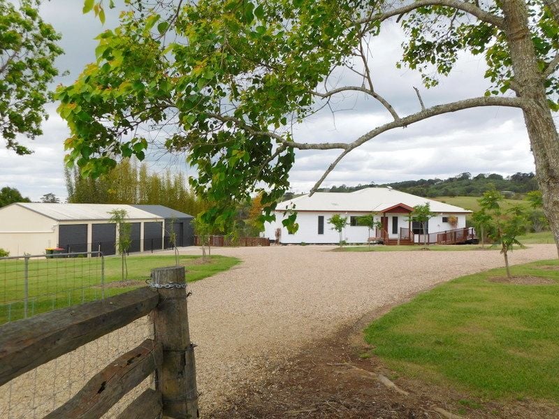 233 BRIGHTS RD, NANANGO, QLD 4615