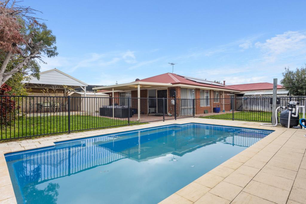 14 Cristobal Cres, Mindarie, WA 6030