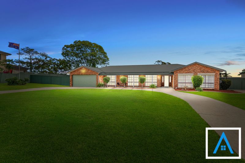 42 Eagleview Rd, Minto, NSW 2566