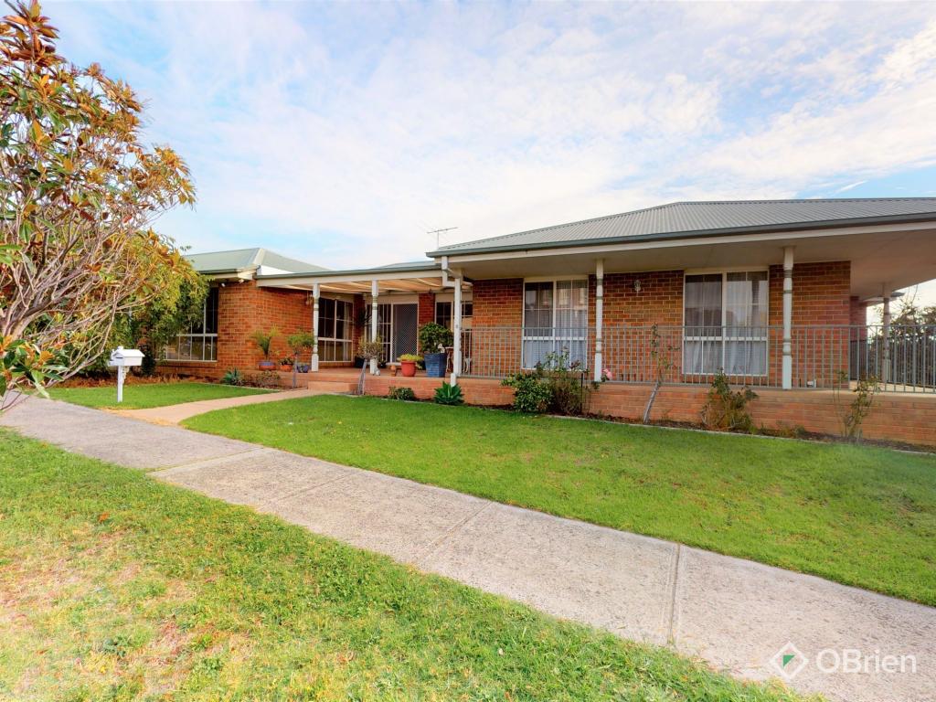 1 Cunneen Cres, Berwick, VIC 3806