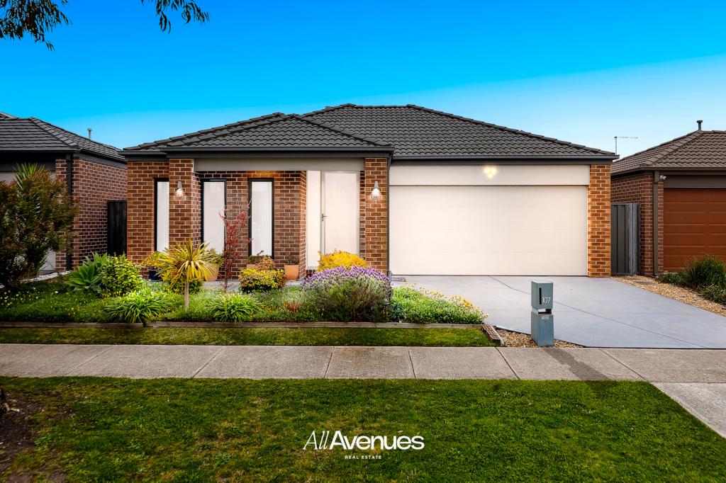 107 Nelson St, Cranbourne East, VIC 3977