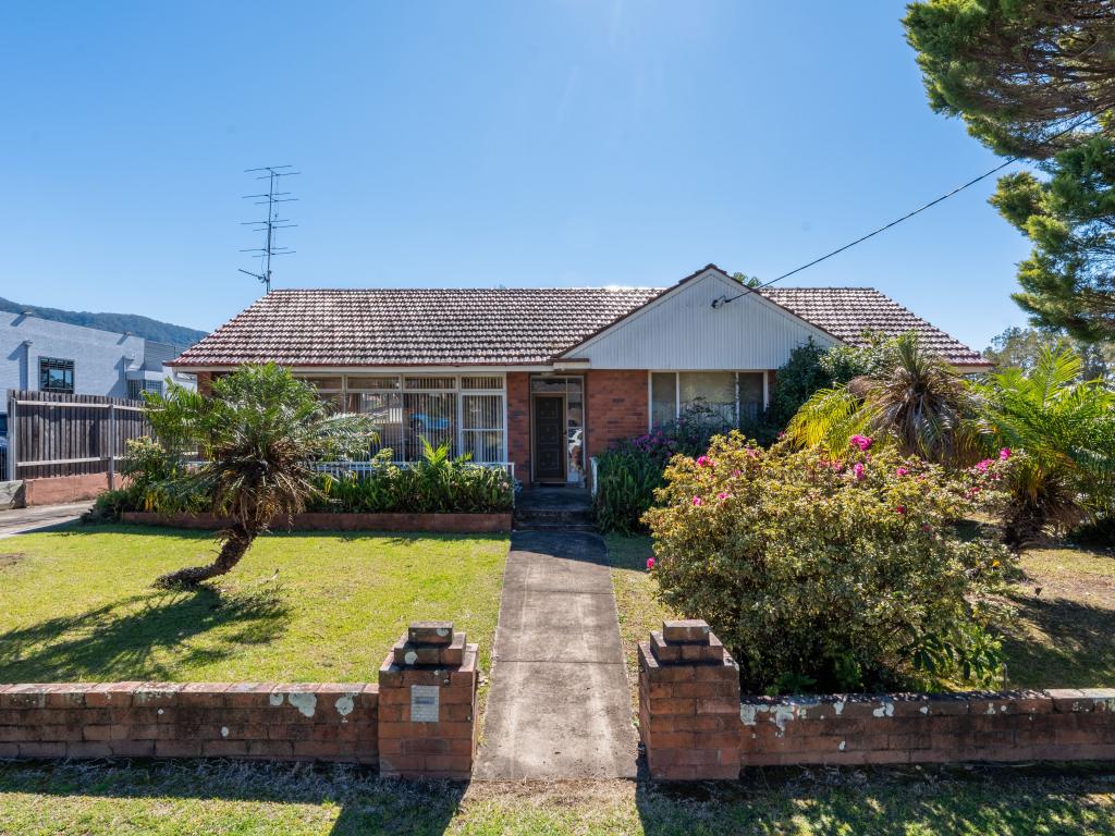 7 Nicholson Rd, Woonona, NSW 2517
