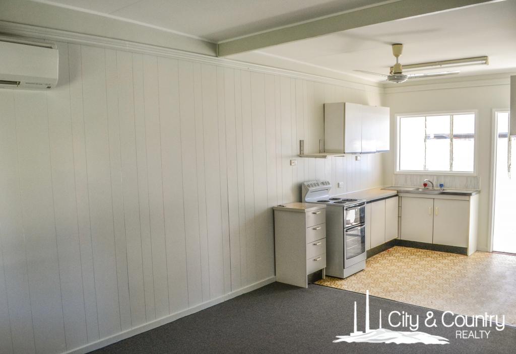 1&2/18 Cook Cres, Mount Isa, QLD 4825