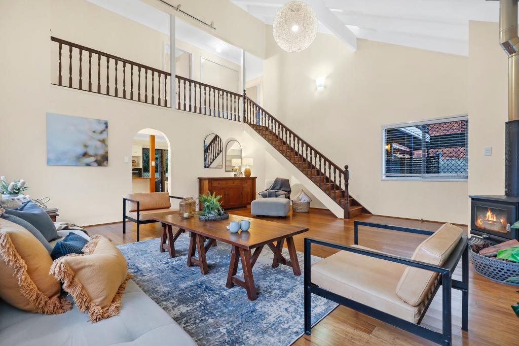 34 Mcginn Rd, Ferny Grove, QLD 4055