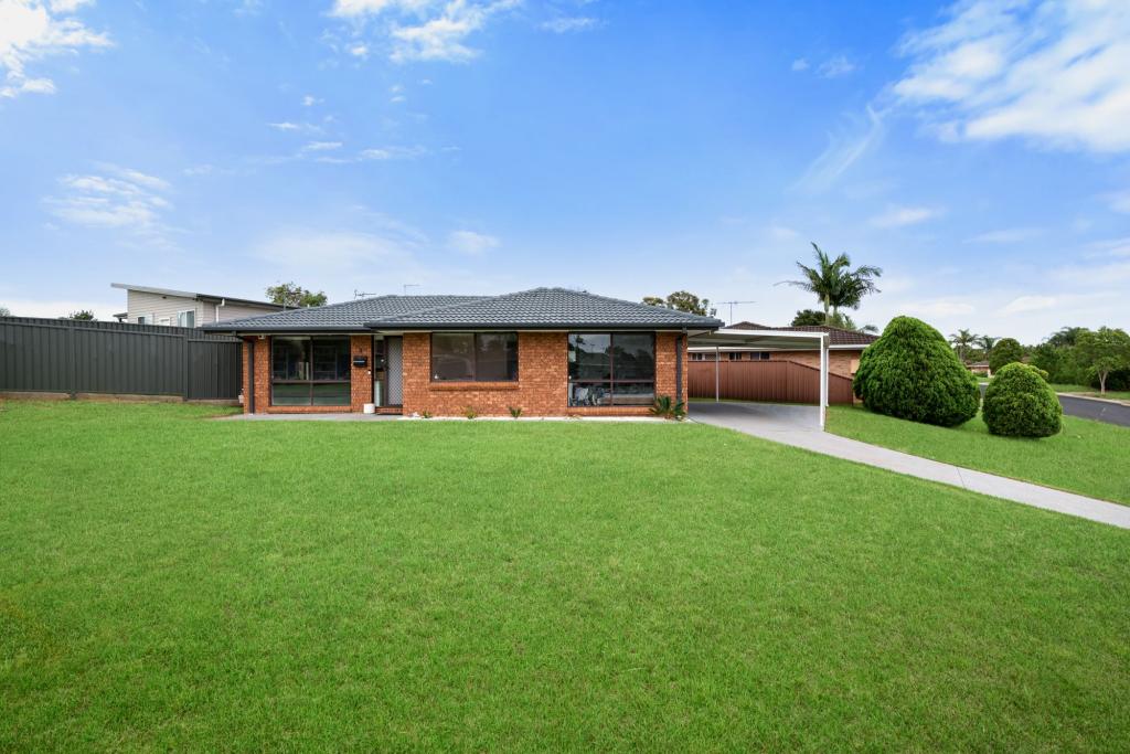 1 Sebastian Ave, Rosemeadow, NSW 2560