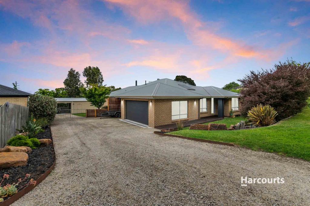 7 May Ct, Garfield, VIC 3814