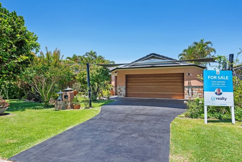 19 Maidenhead Ct, Oxenford, QLD 4210