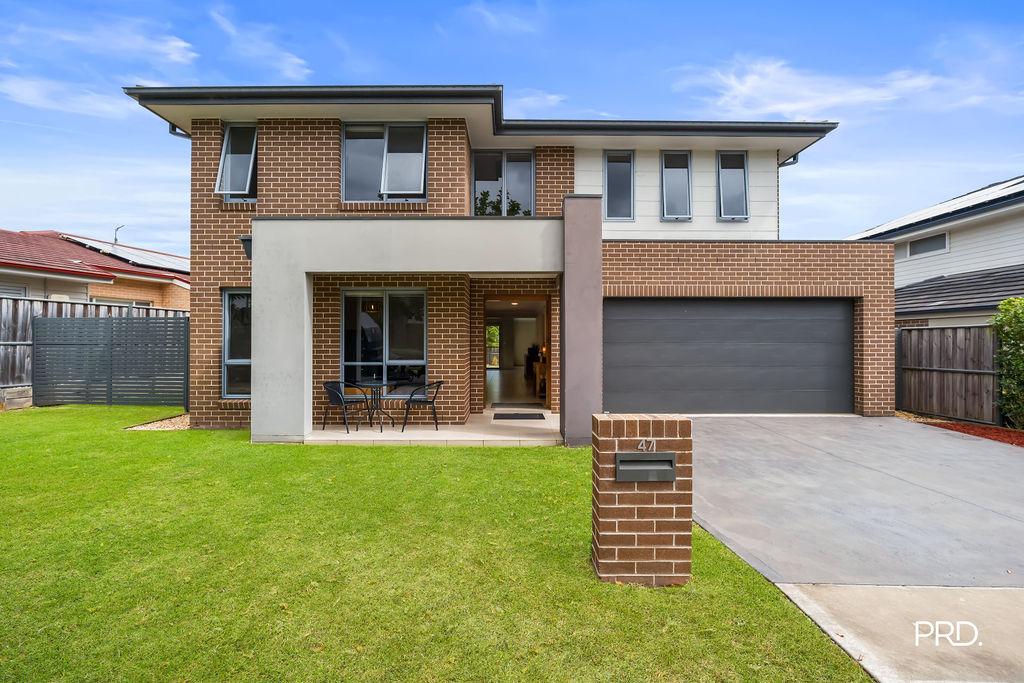 47 HIGHDALE TCE, GLENMORE PARK, NSW 2745