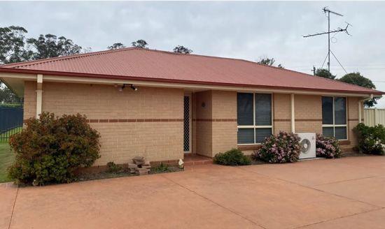 Flat 2/32 Willowdene Ave, Luddenham, NSW 2745