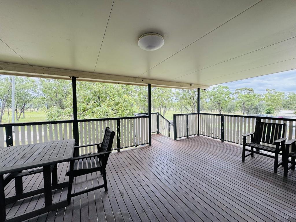52 JACKSON AVE, MORANBAH, QLD 4744