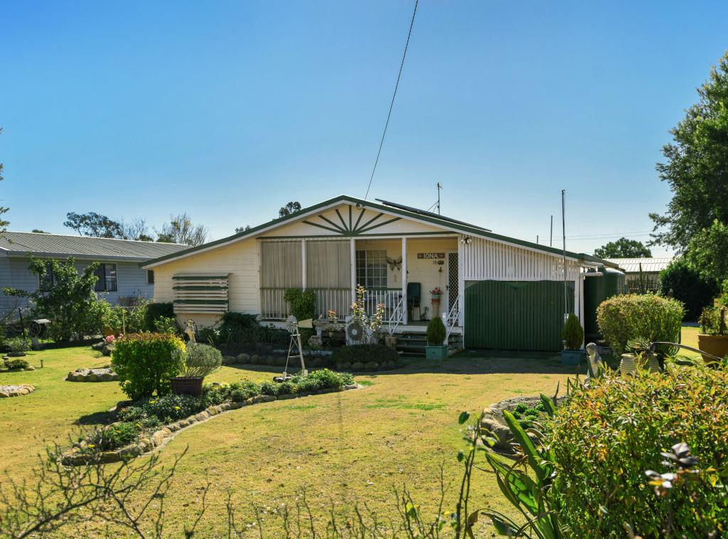 18 Eton St, Cambooya, QLD 4358