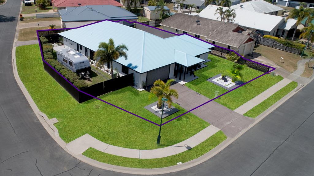 38 Victor Ave, Glenella, QLD 4740