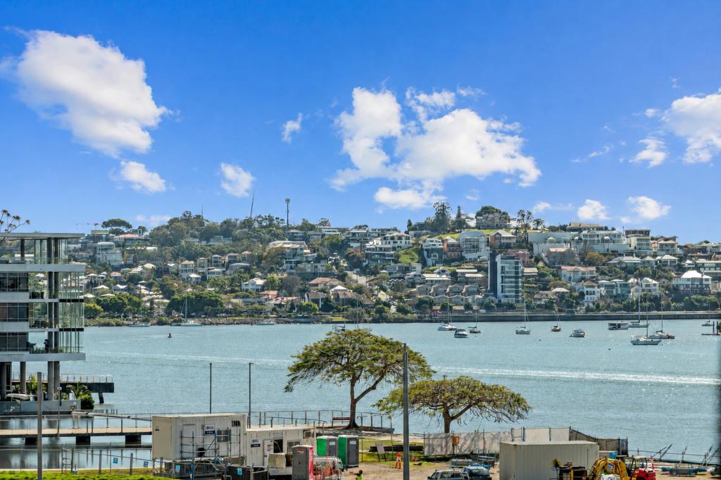 306/38 SKYRING TCE, TENERIFFE, QLD 4005