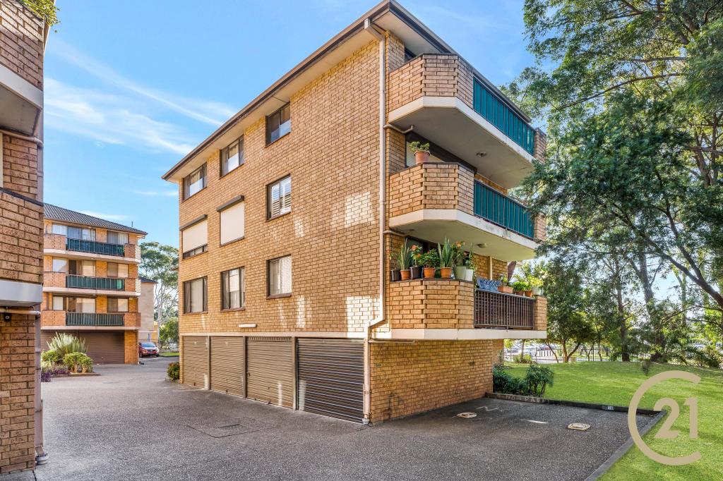 12/138 Moore St, Liverpool, NSW 2170